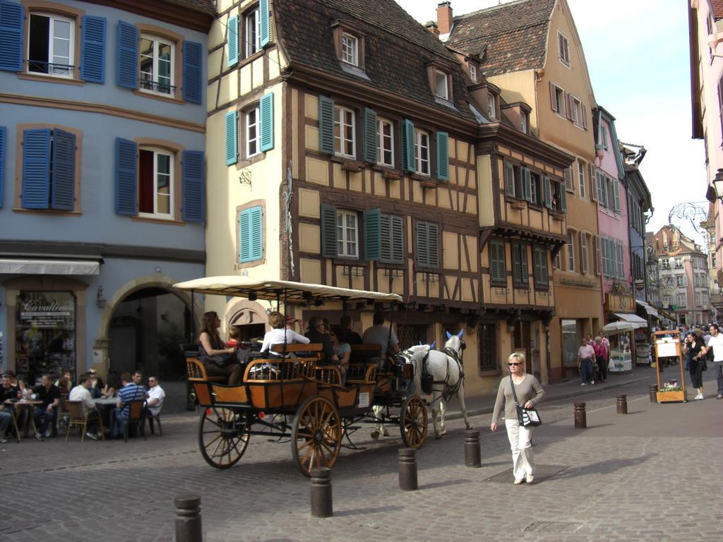 Les Appartements Du Koifhus Colmar Room photo